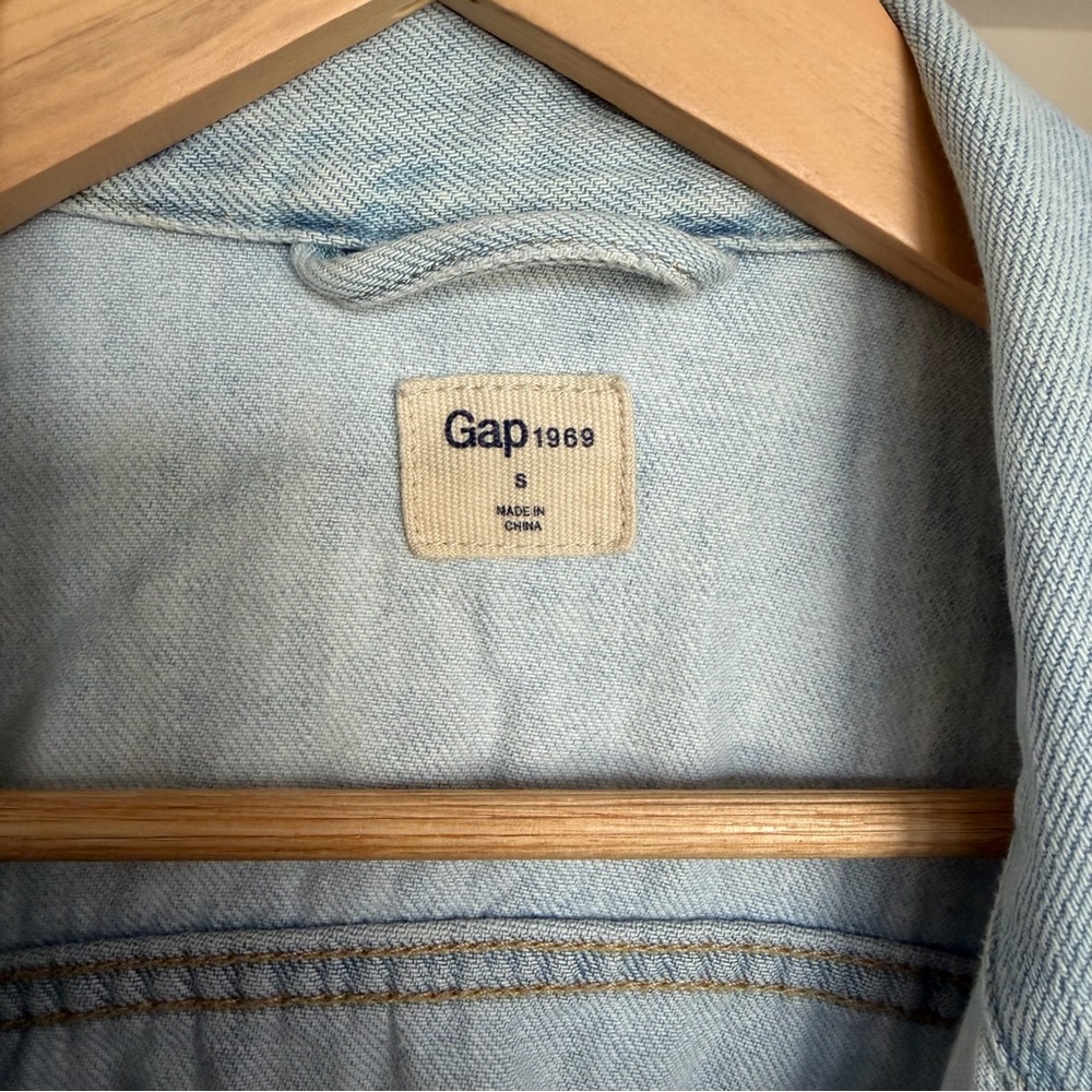 GAP denim jacket - image 2